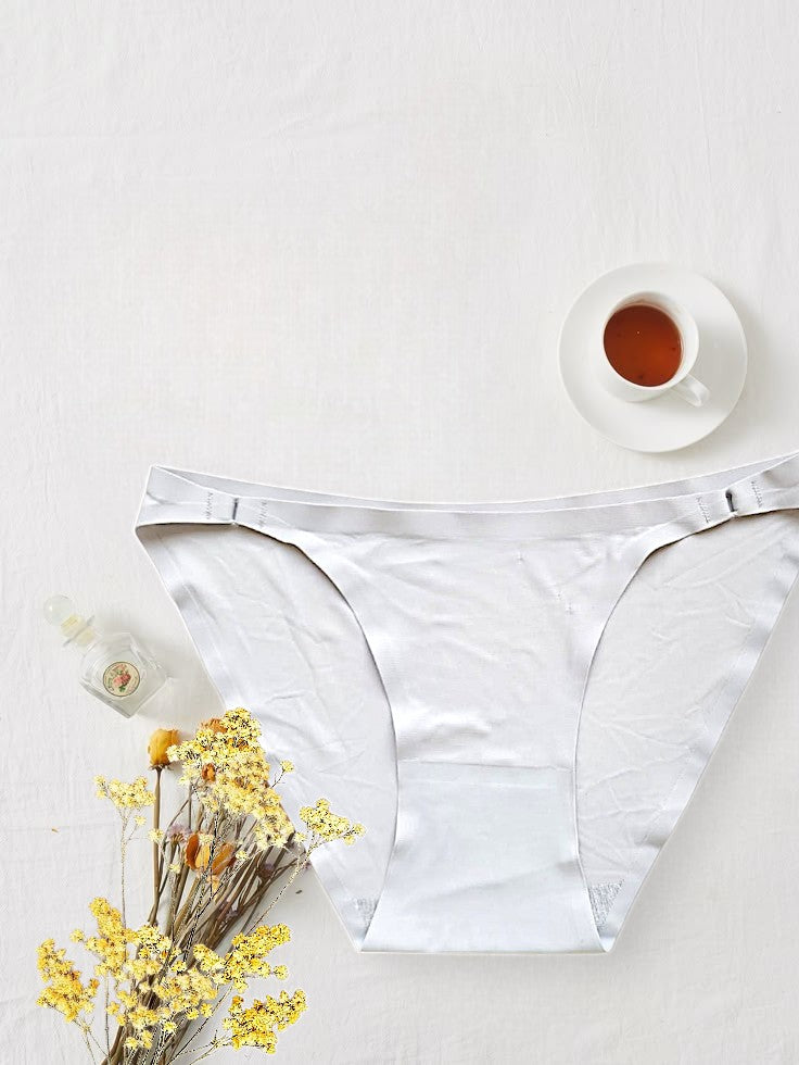 Seamless Breathable Mid-Waist Panty – Soft, Stretchy & Invisible Underwear
